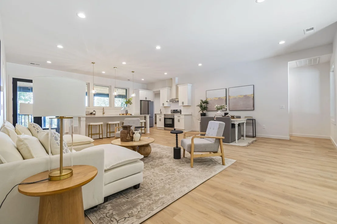 Photo of 824 Valley View Drive