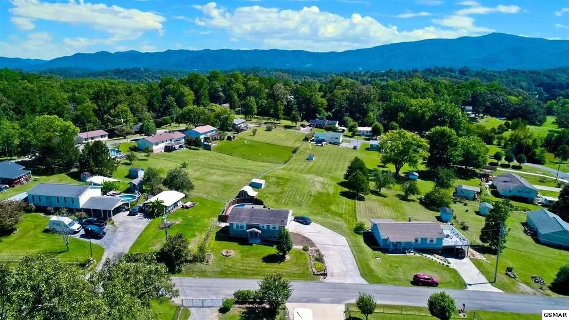 Photo of 179 Brookview Drive