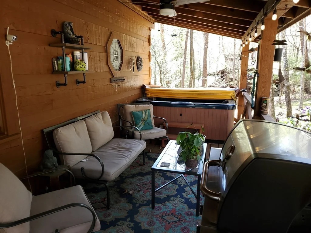 Photo of 2104 Matt Road