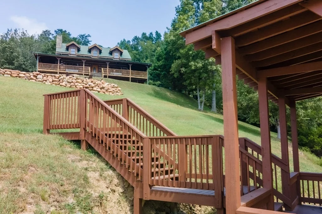 Photo of 4096 Stoneway Place