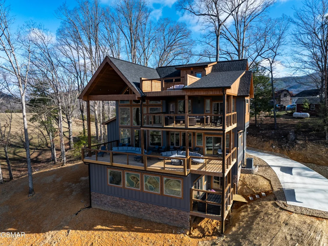 Photo of 3756 Revetta Circle