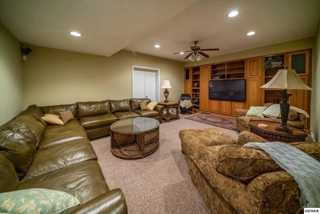 Photo of 1119 Gordon Way