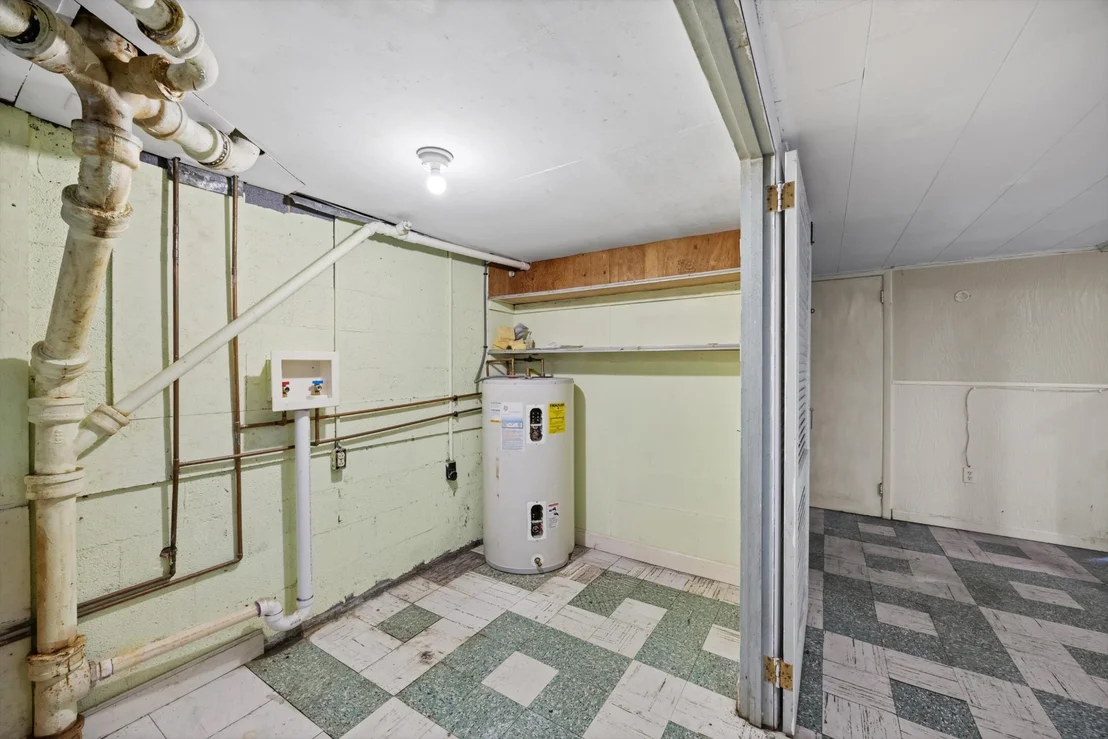 Photo of 1227 Duane Road