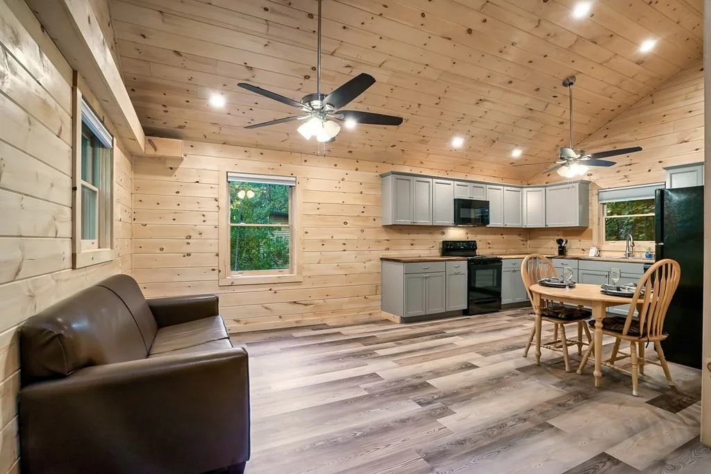 Photo of 2594 Bluff Mountain Road