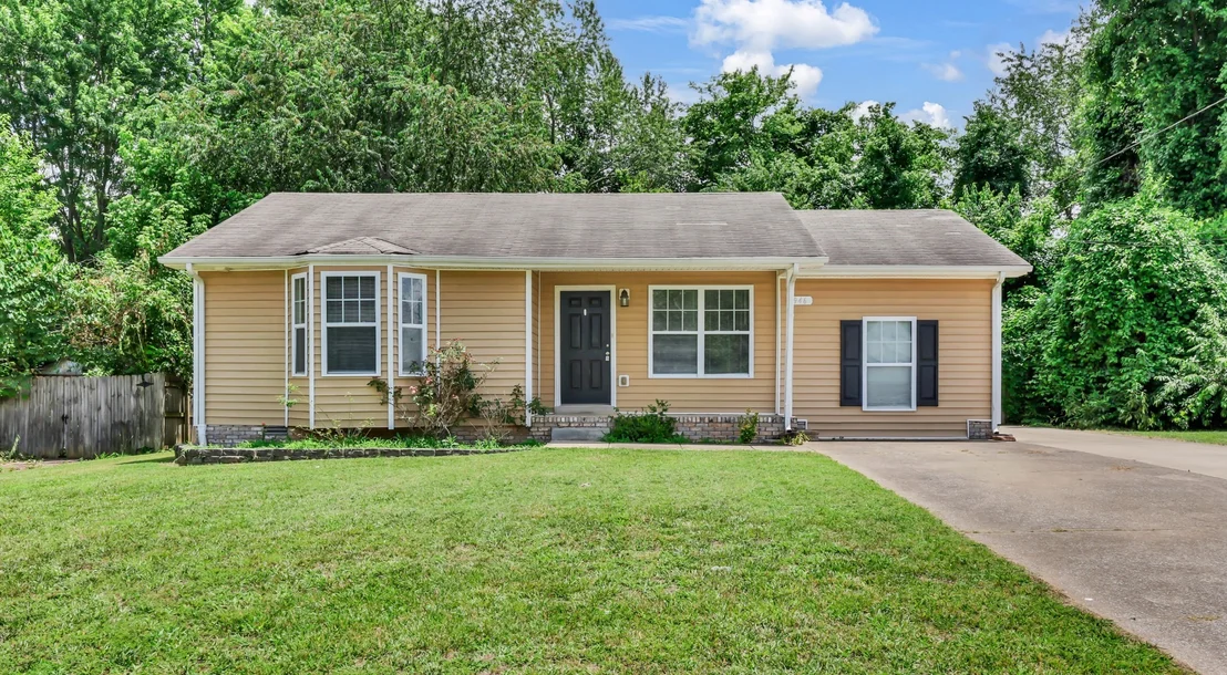 Scale Factor Buildings 946 Van Buren Avenue, Oak Grove, KY 42262: Sales, Floorplans, Property ...