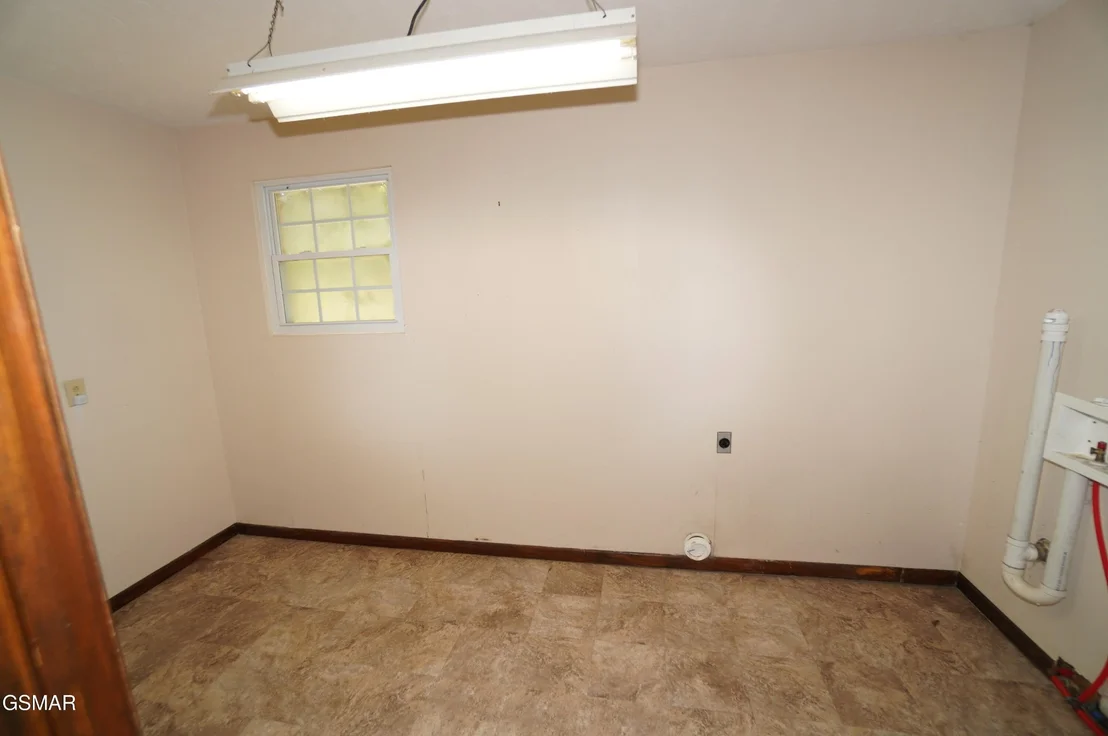 Photo of 564 Whippoorwill Drive