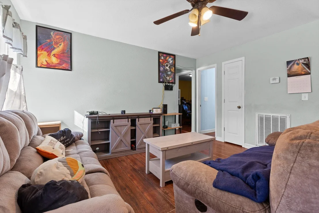 Photo of 227 Cove Trail