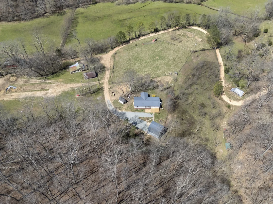 Photo of 319 Jenkins Rd