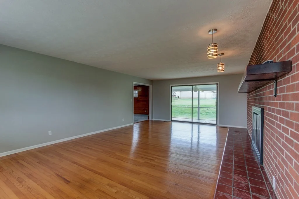 Photo of 211 Hardin Lane