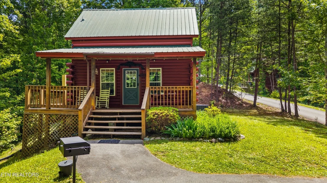 Photo of 1830 Cherry View Lane