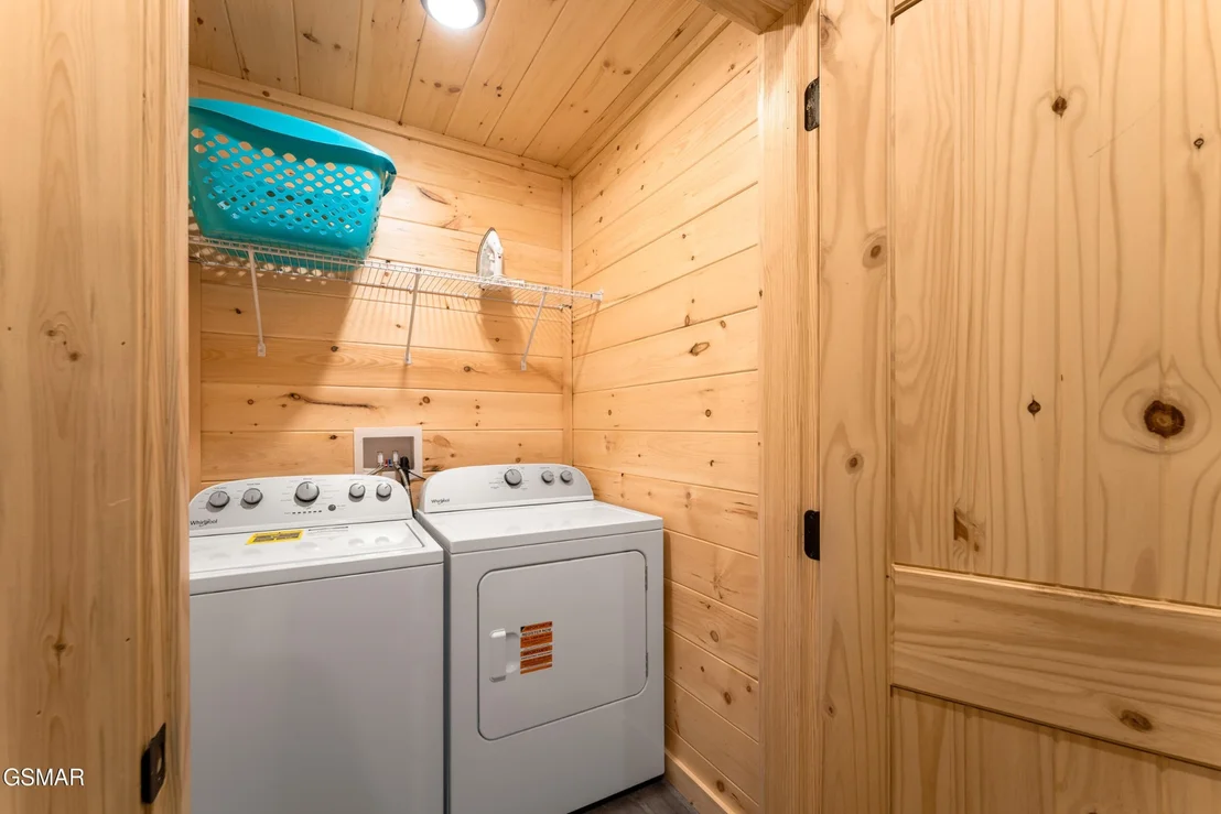 Photo of 812 Peak Lp Way
