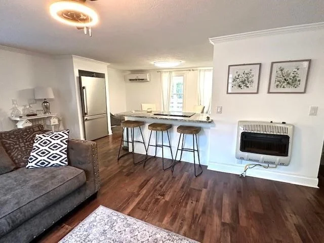 Photo of 70 POINT WAY
