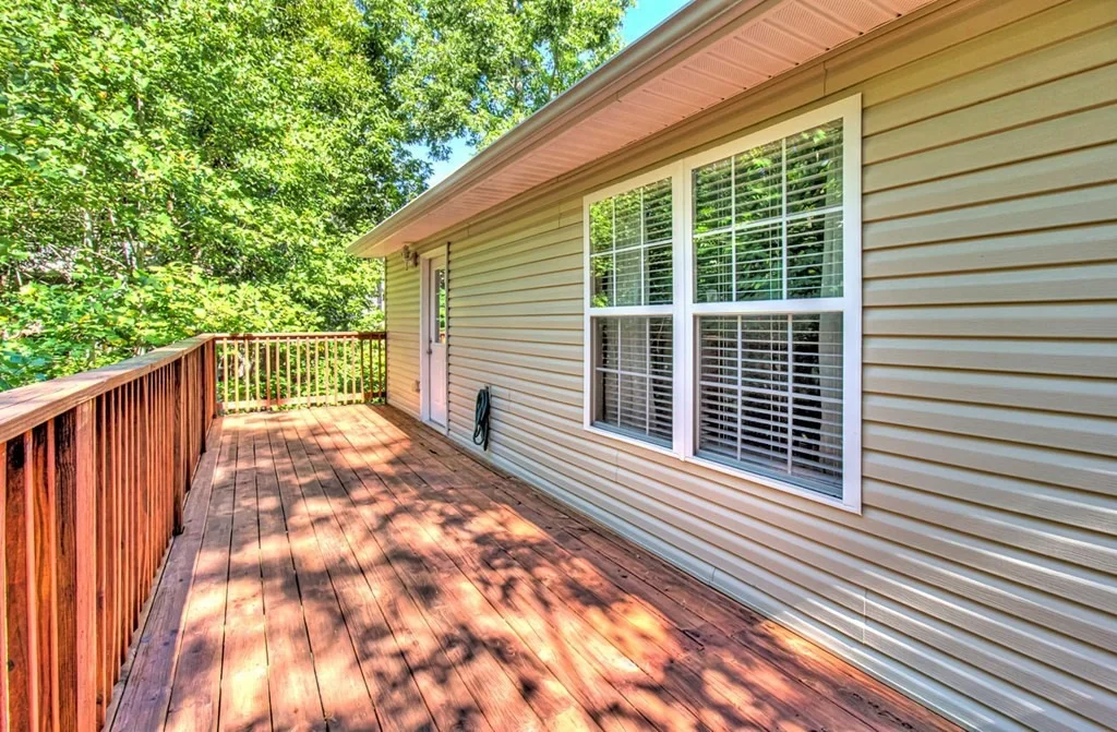 Photo of 2422 Cross View Drive