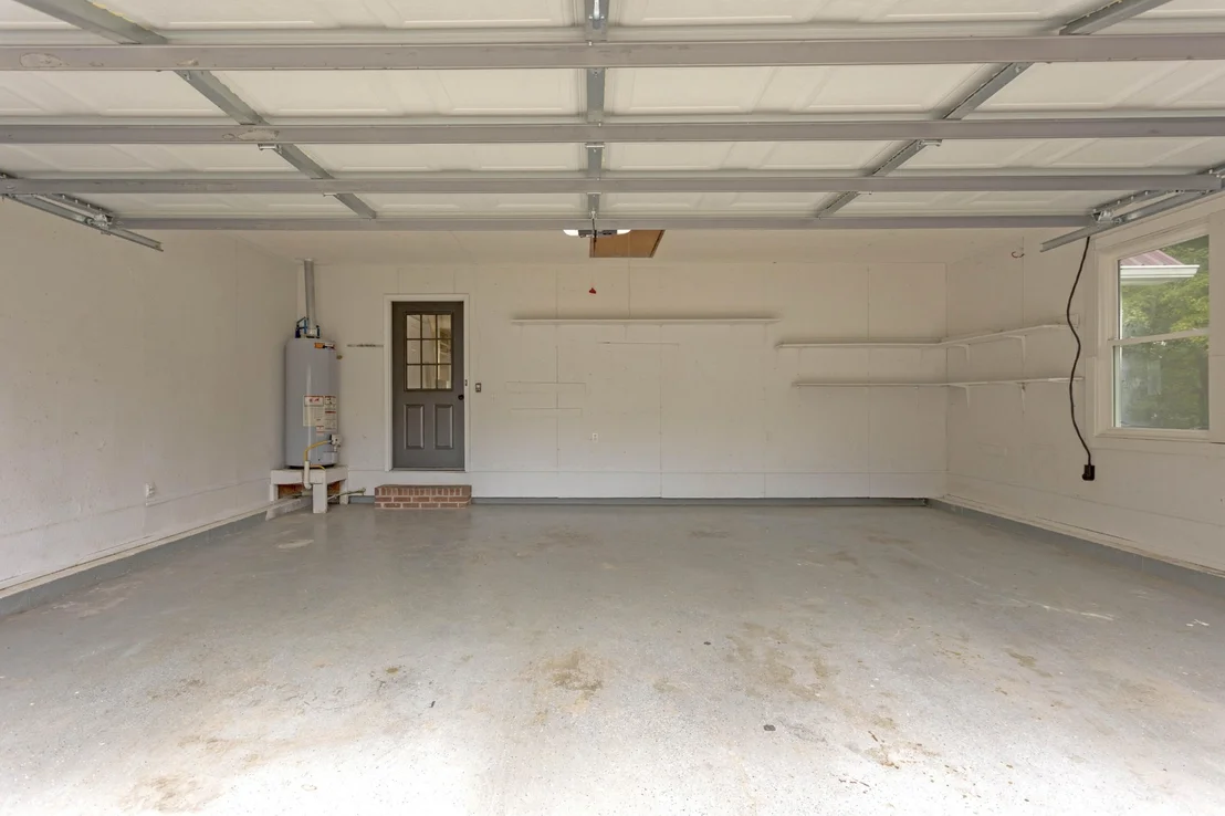 Photo of 715 Carmen Drive
