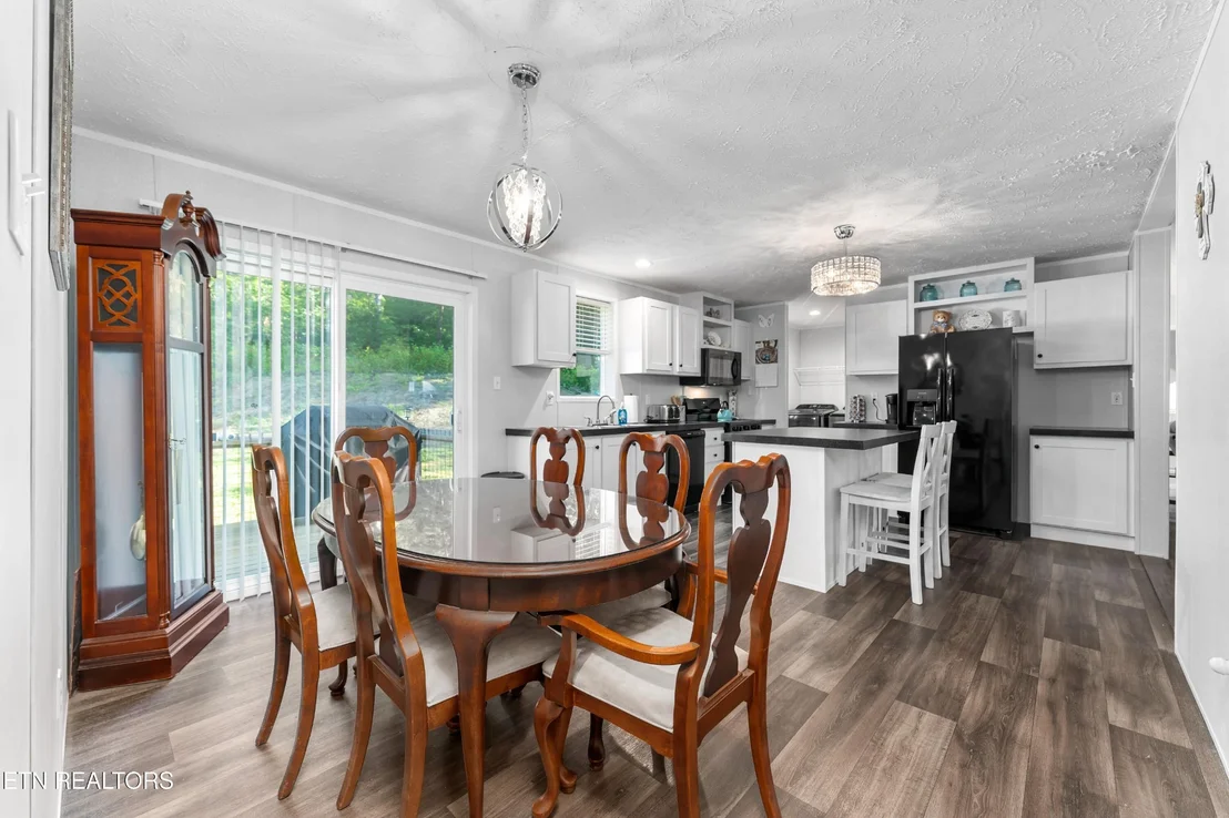 Photo of 409 Bull Run Rd