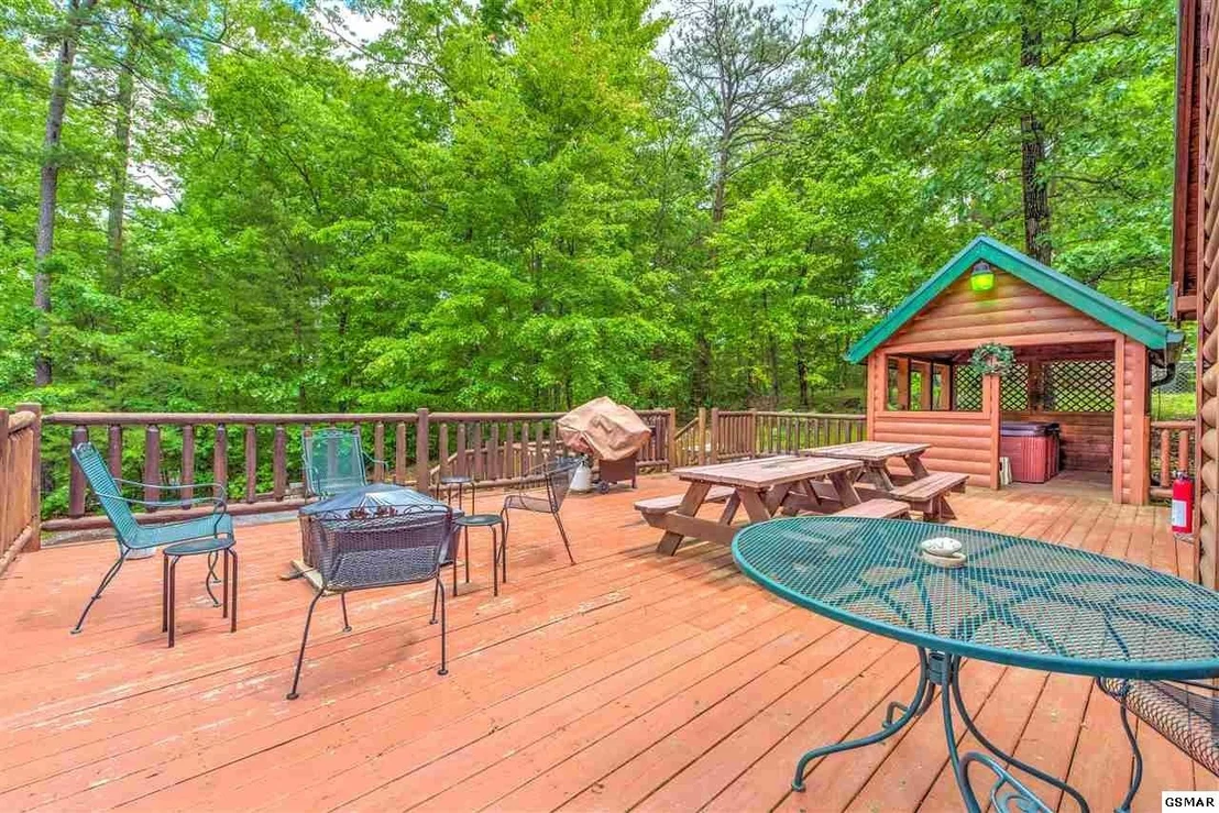 Photo of 1024 Elm Circle