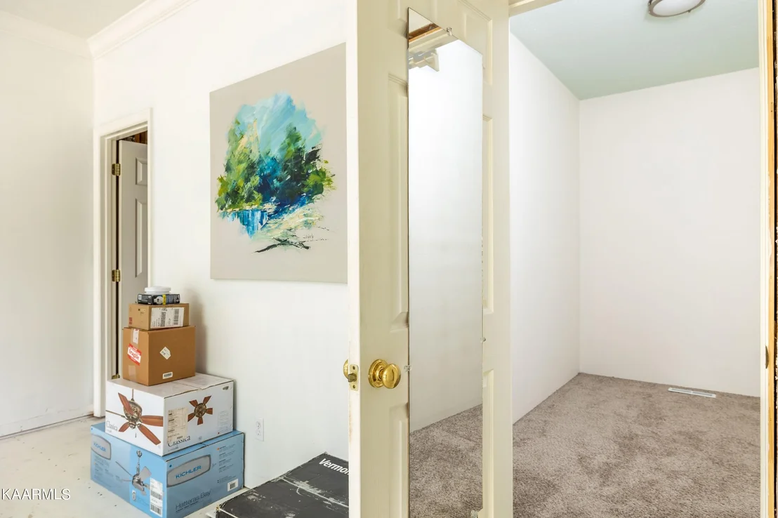Photo of 65 Riverview Drive