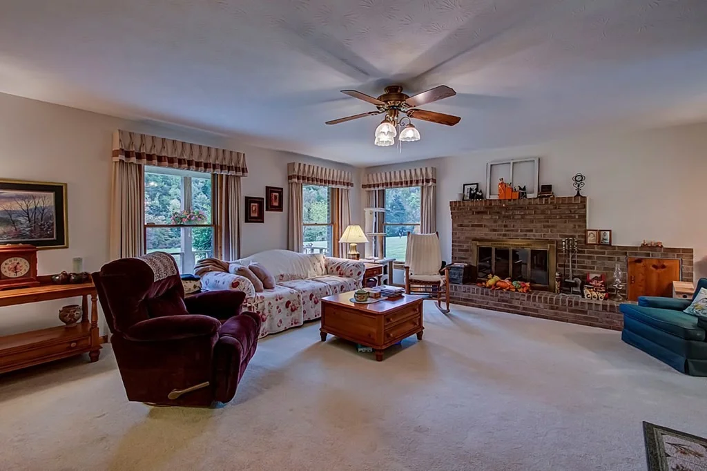 Photo of 4529 Hooper Highway
