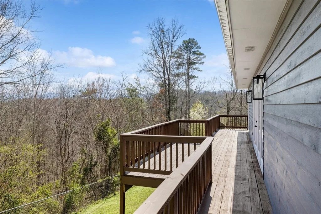 Photo of 1044 Shadow Ridge Drive