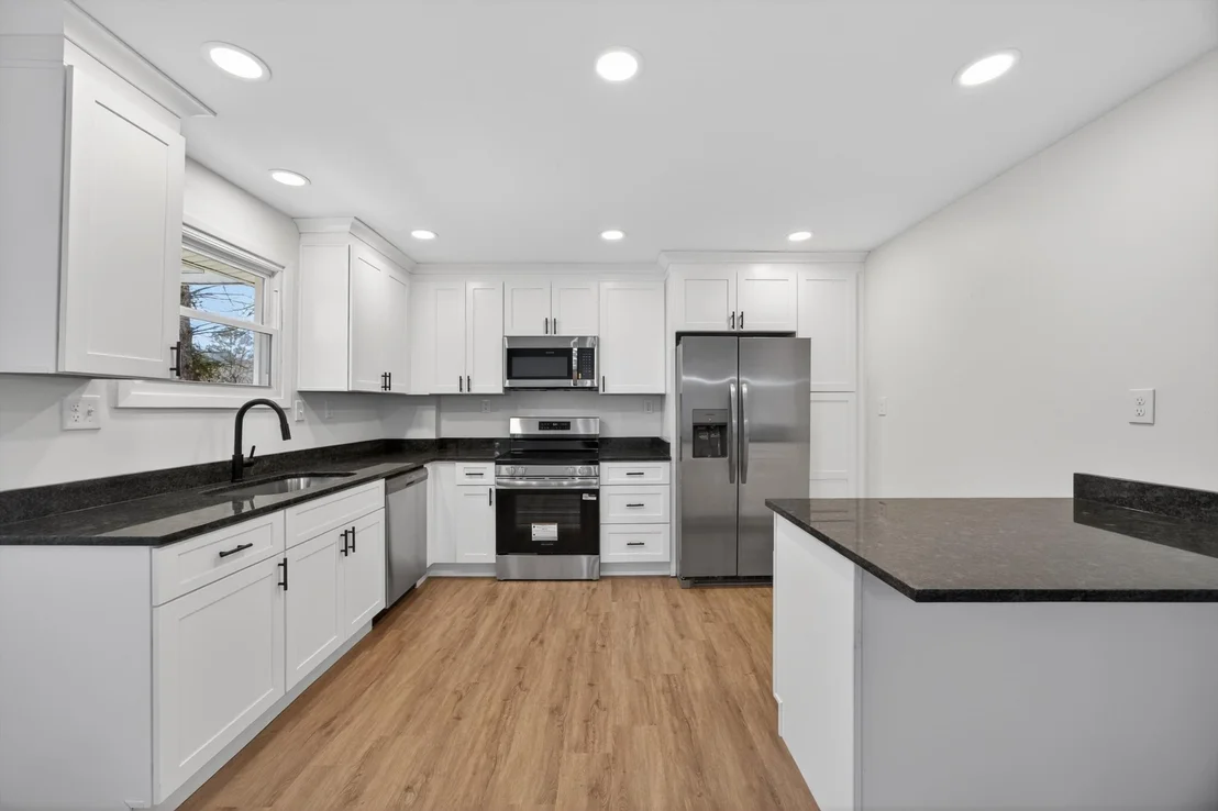 Photo of 86 West Drive