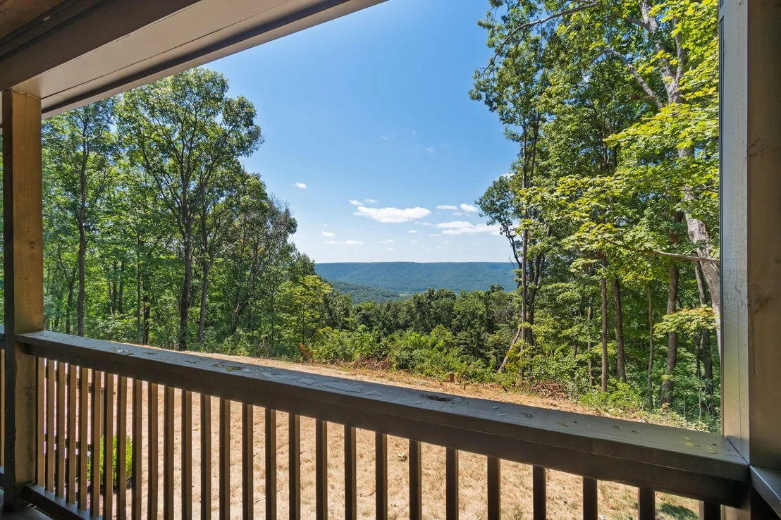 Photo of 900 Valley View Drive