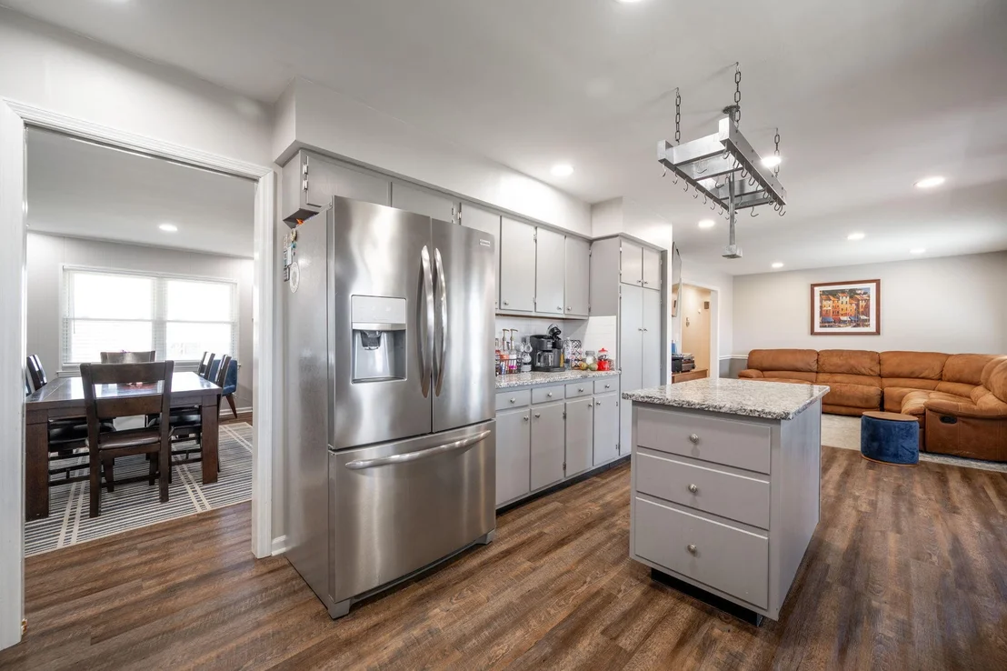 Photo of 7318 Valley Lane
