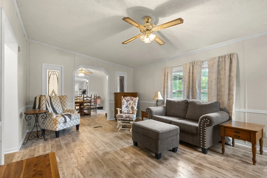 Photo of 6560 Piney River Rd
