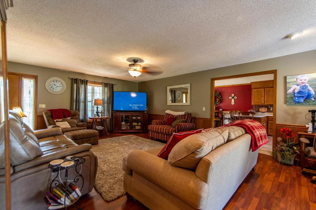 Photo of 152 SHELTON LOOP