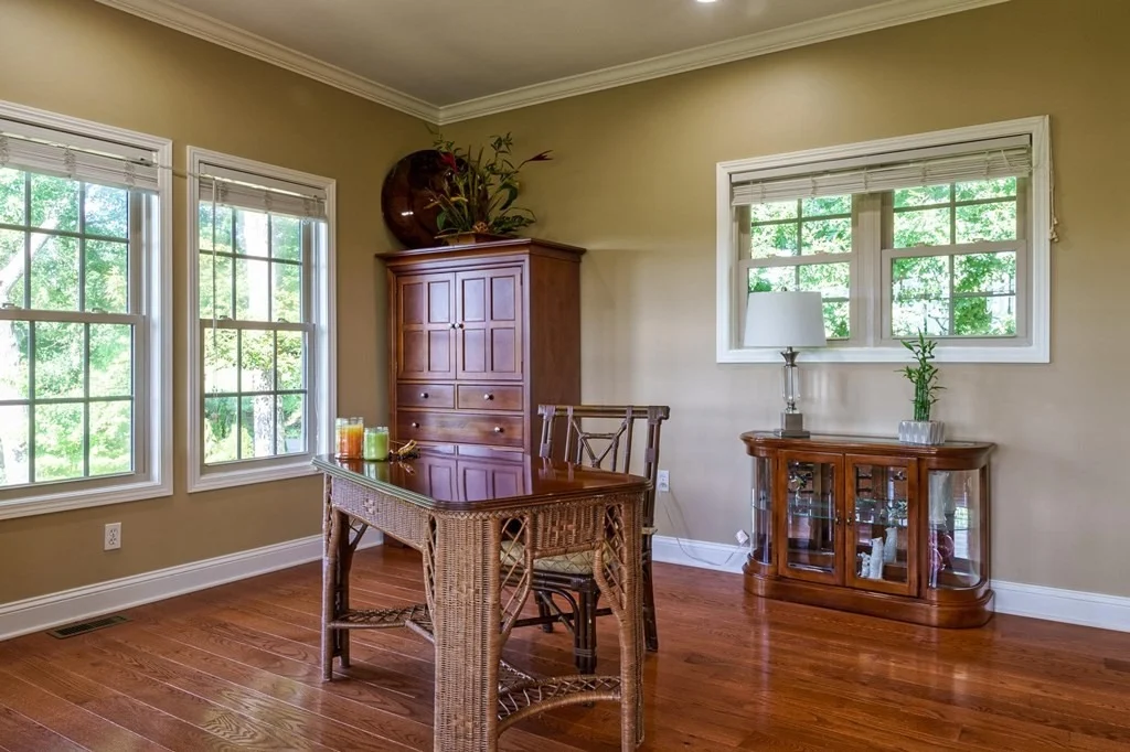 Photo of 1065 Kodak Road