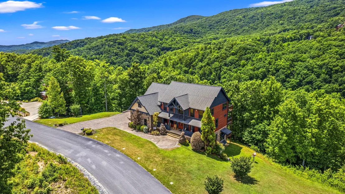 Photo of 2968 Smoky Bluff Trail