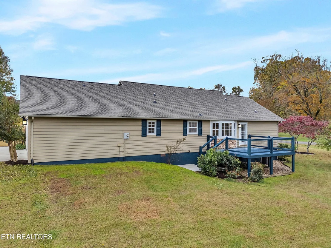 Photo of 851 Eagle View Drive