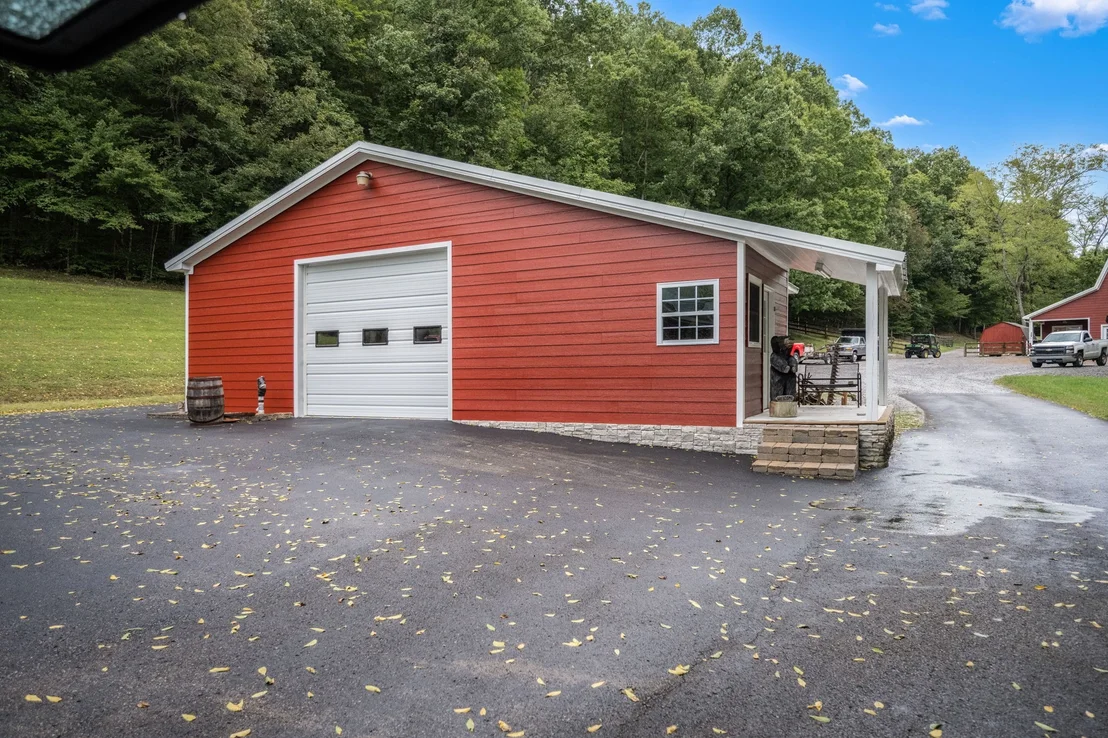Photo of 615 Carr Creek Rd