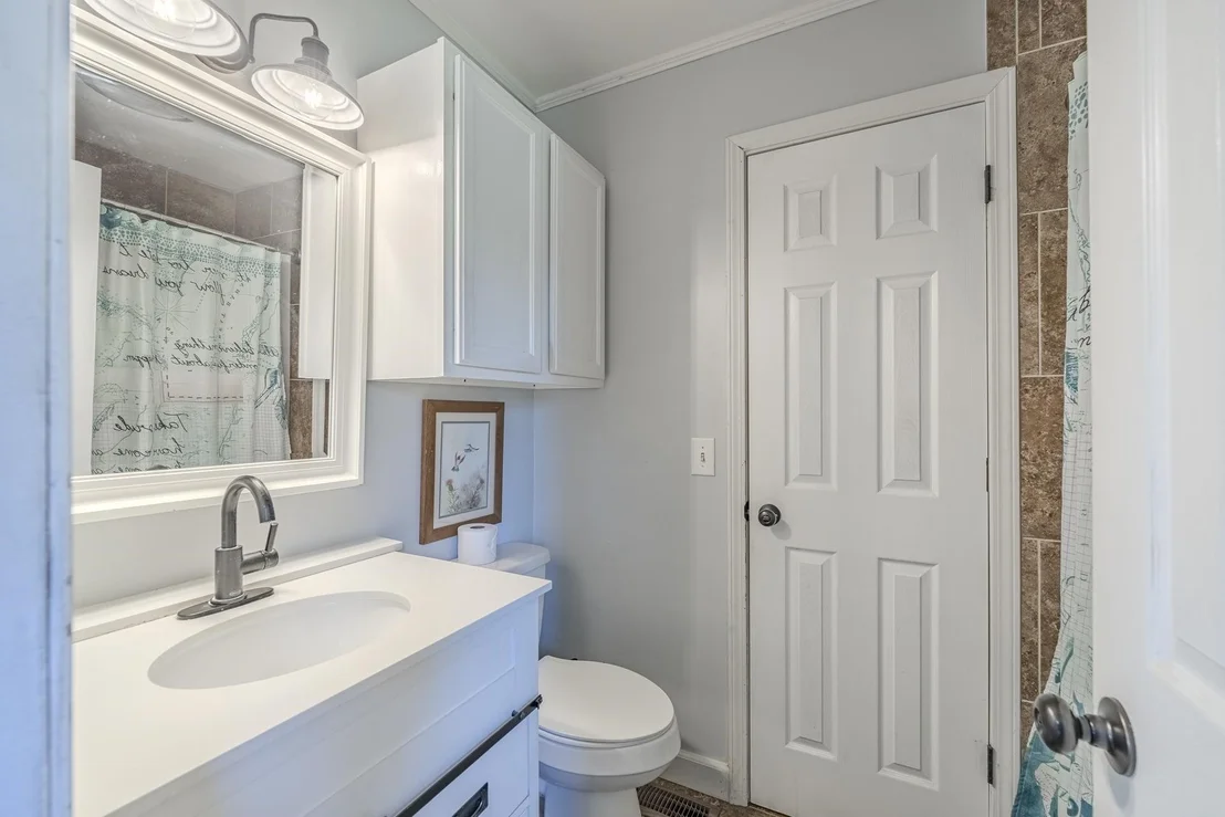 Photo of 1150 PINHOOK DR