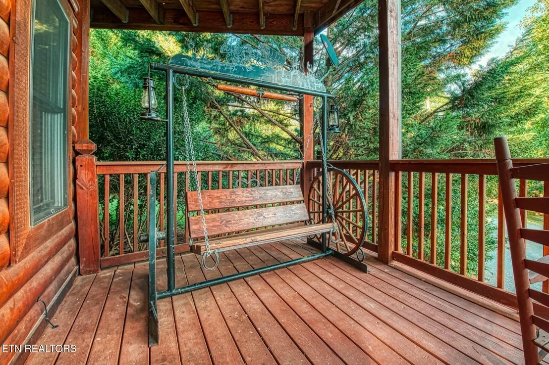 Photo of 210 Meghans Way