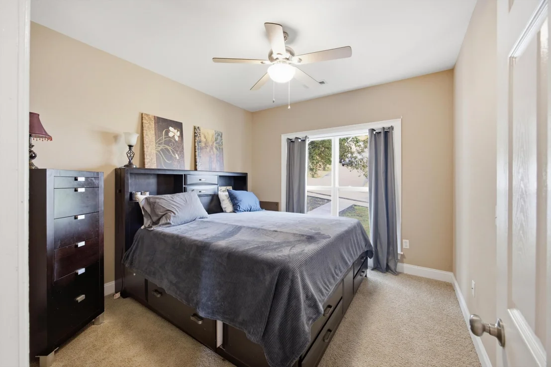Photo of 898 Fuller Glen Circle