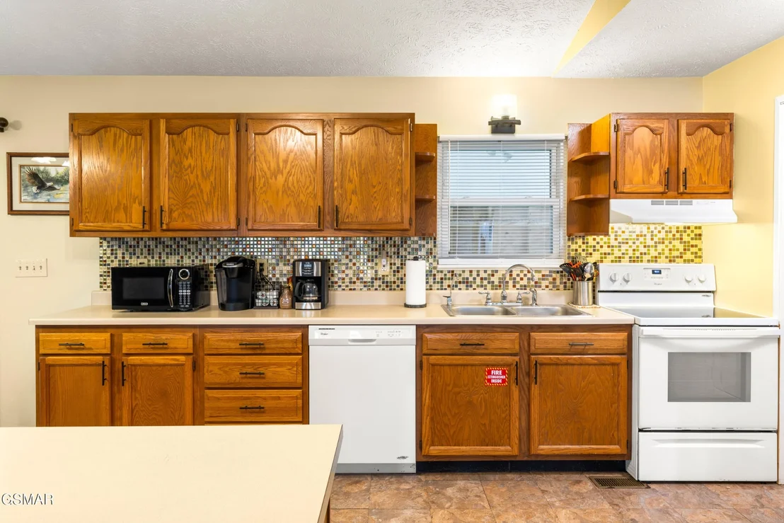 Photo of 3401 Barber Way