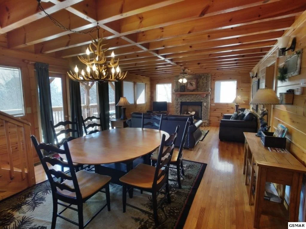 Photo of 2303 Rand Road