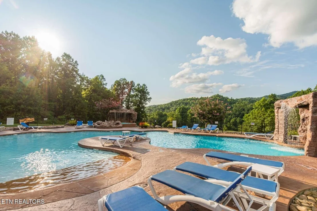 Photo of 220 Forrest Loop Way