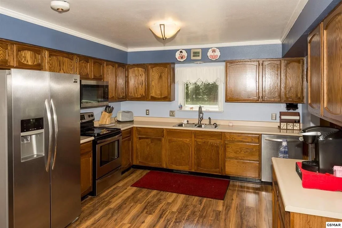 Photo of 1101 Eagle View Drive