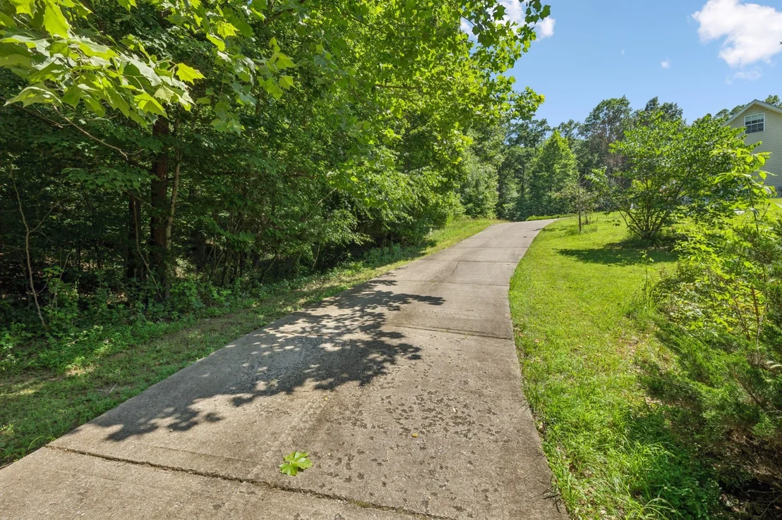 Photo of 547 Grindstone Hollow Rd