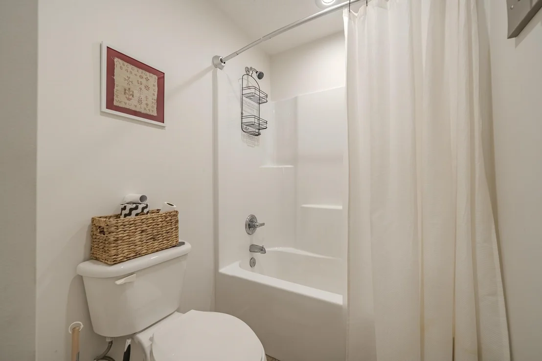 Photo of 120 KNOTTY OAKS TRL