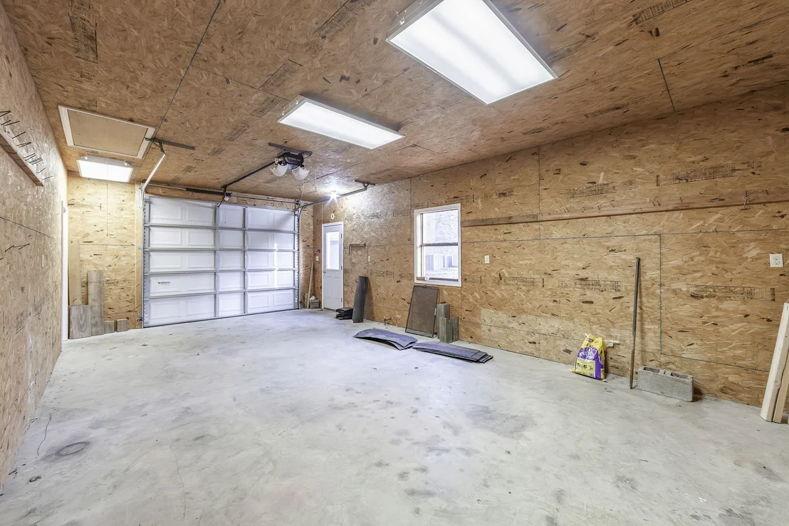Photo of 40 Pine Cv