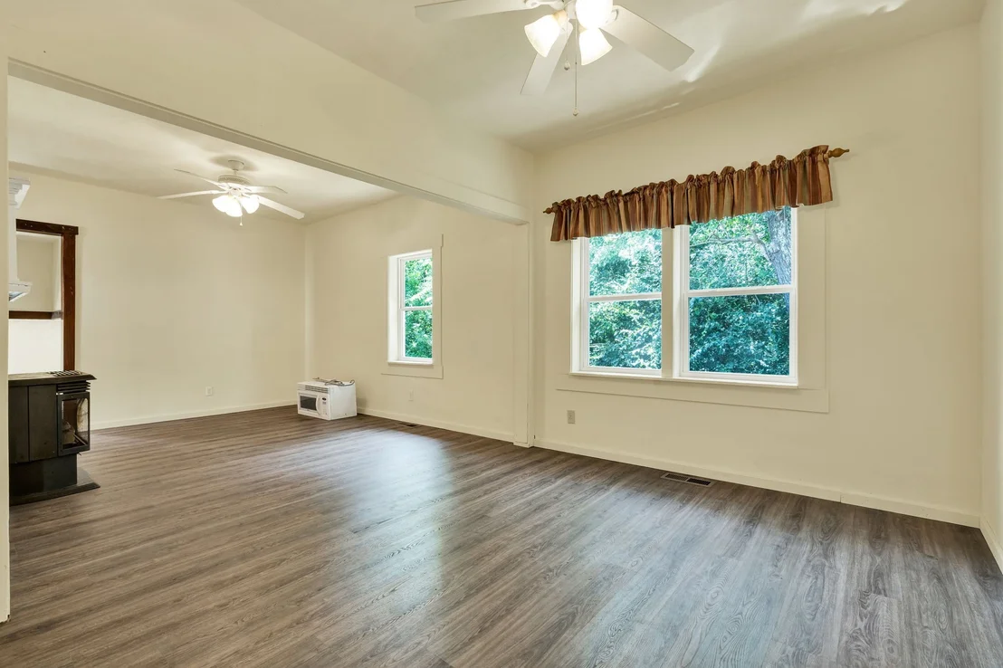 Photo of 115 County Road 497