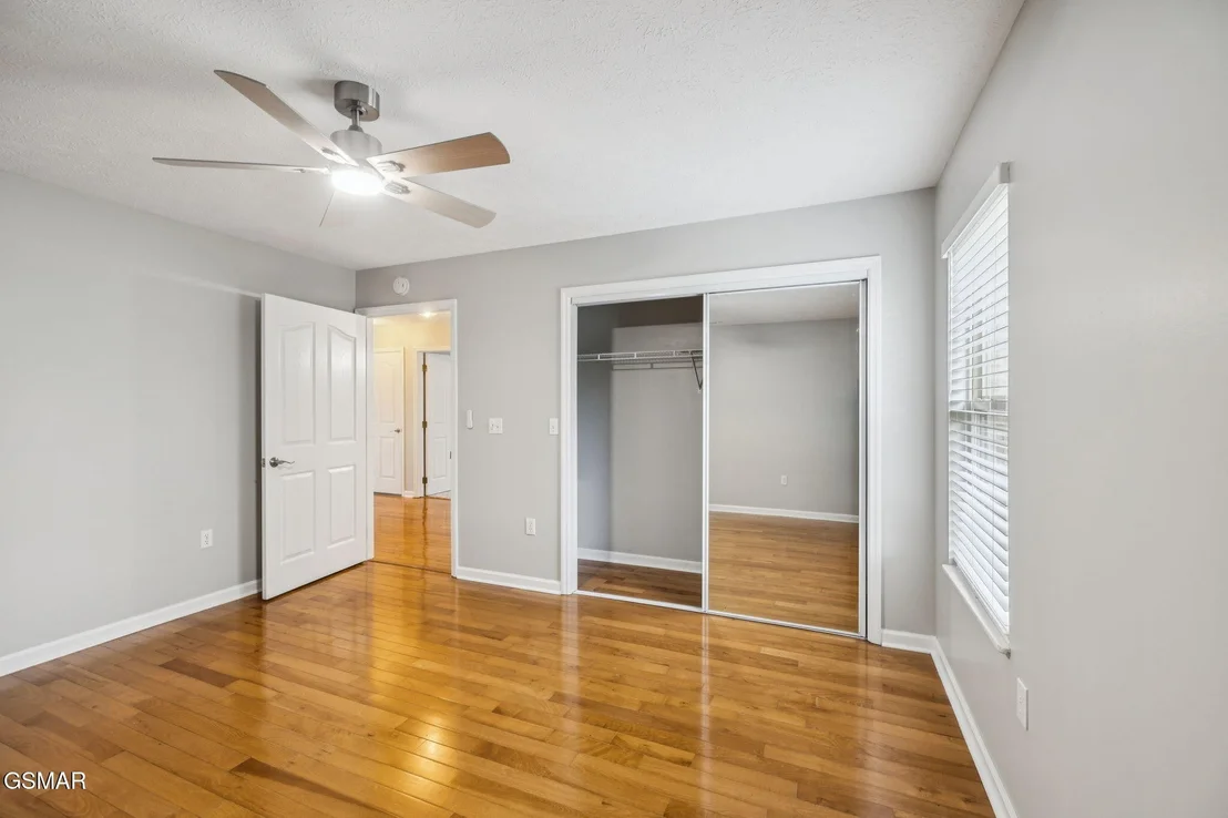 Photo of 734 Southview Circle