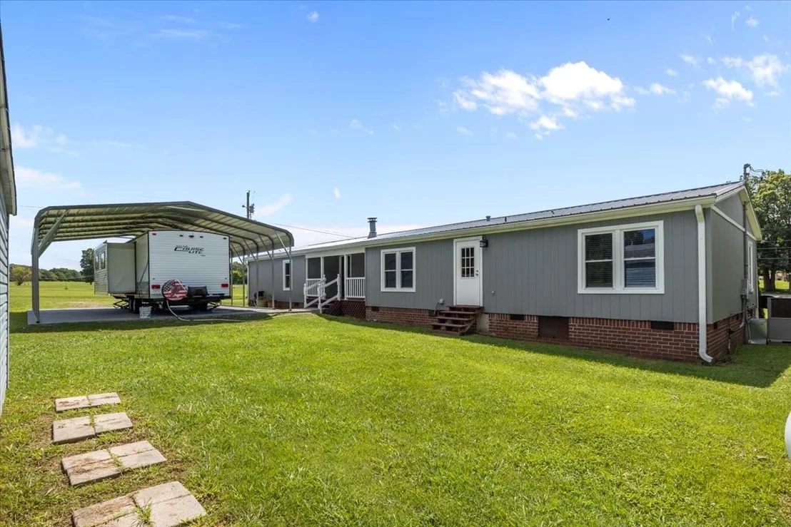 Photo of 1112 Garners Creek Rd