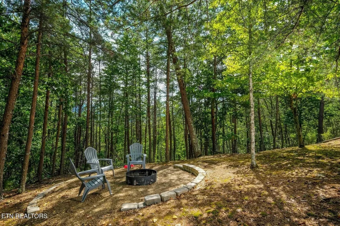 Photo of 867 Lloyd Huskey Rd