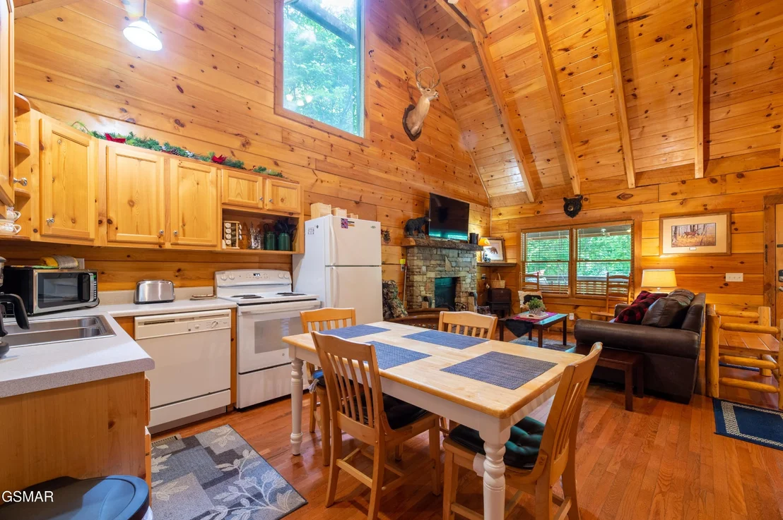 Photo of 903 Hideaway Hills Circle