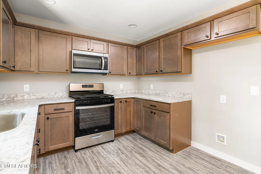 Photo of 729 Whippoorwill Circle