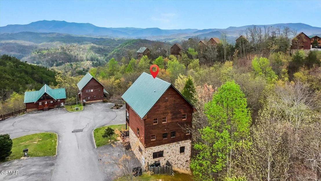 Photo of 2305 Rand Road