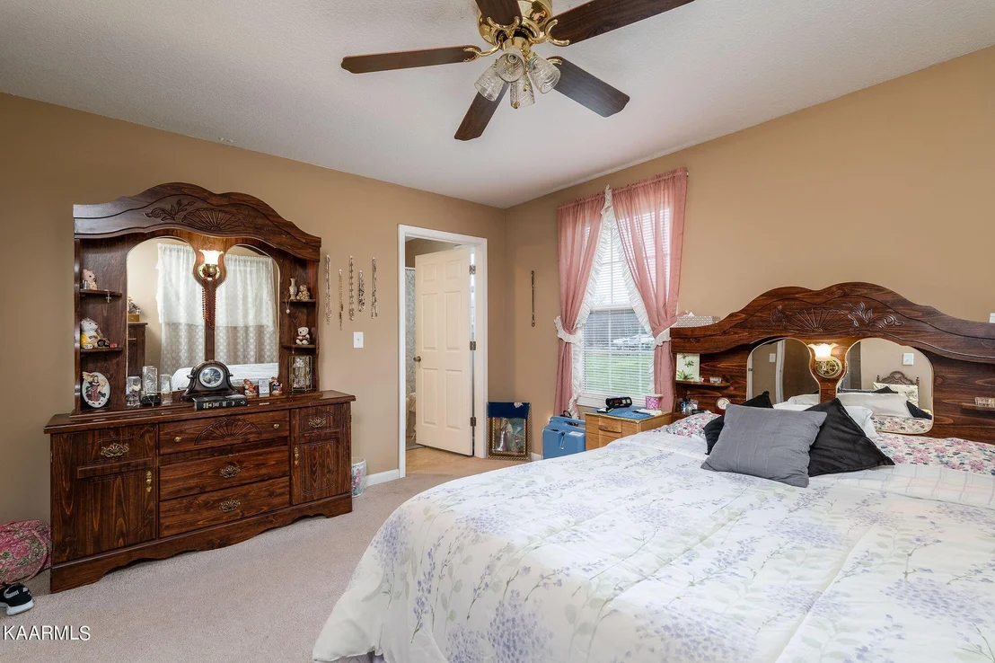 Photo of 1285 Jim Fox Rd